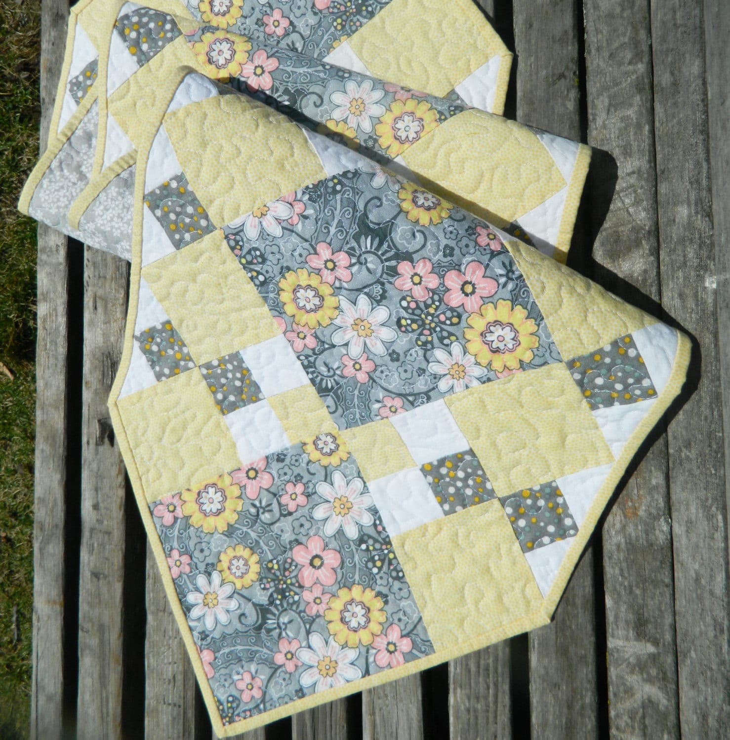 Quilted Table Runner Pattern From Gloryquilts Digital Download With