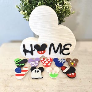 Tabletop Mouse HOME Sign with Interchangeable Seasonal Ears