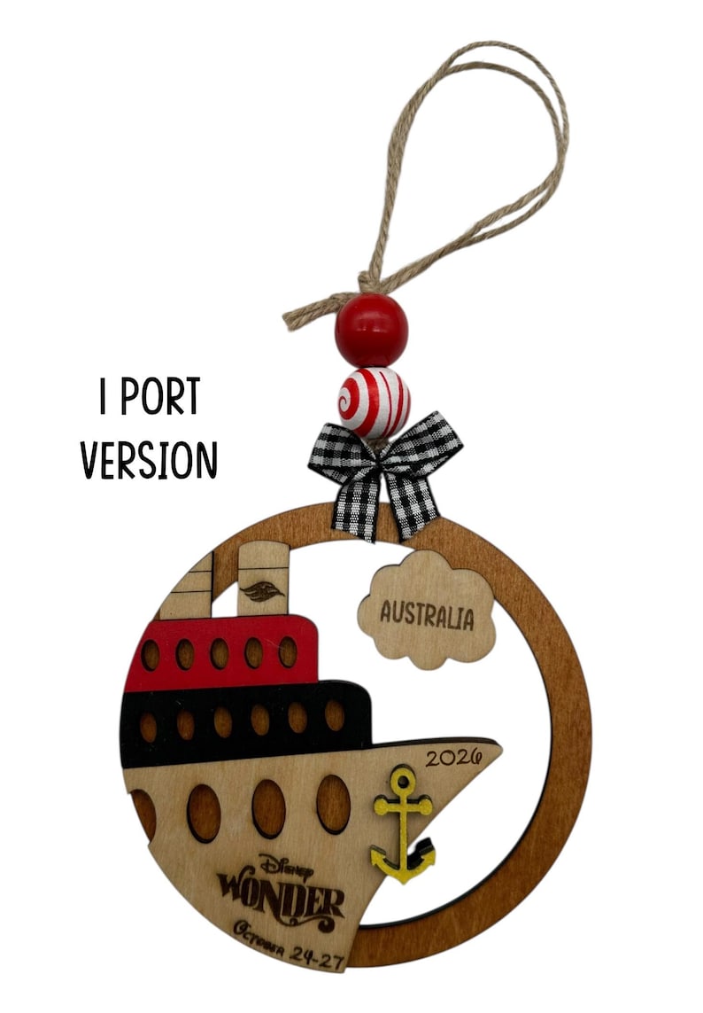 One wooden circle ornament with a cruise boat image and 1 port locations clouds in this version. The ornament comes with 2 wooden beads, a black and white mini fabric bow and twine for hanging.
