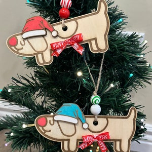Bluey inspired Long Dog Ornament with Santa Hat | Laser Engraved | Christmas Gift for Bluey Fans | Cartoon TV Show Decor