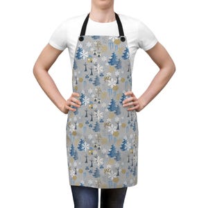 Winter Woodland Holiday Apron : Festive Kitchen Accessory for Christmas Baking & Hosting