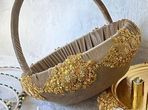 Henna Night Bride & Groom Wedding Set: Gold Decoration - Etsy