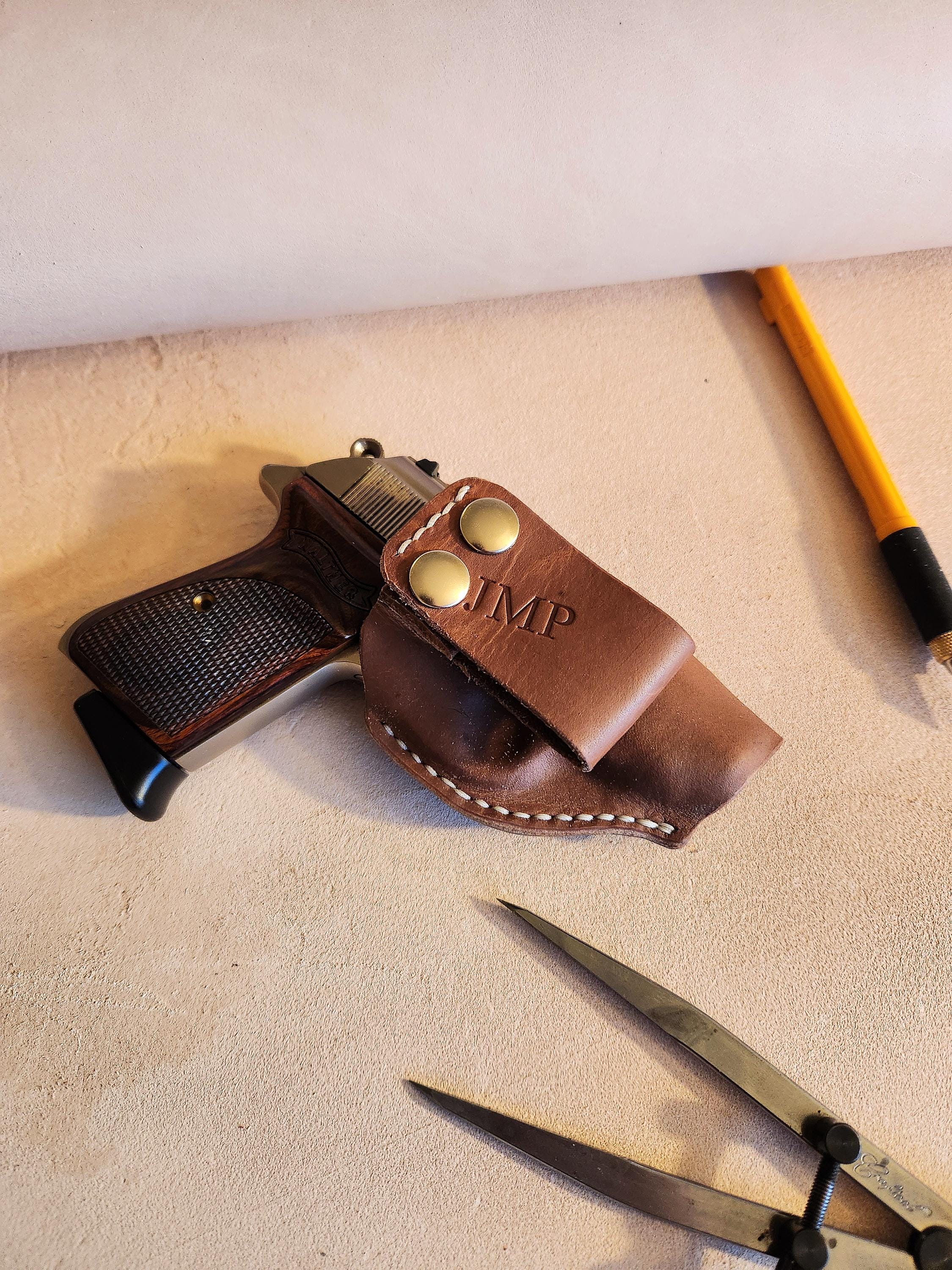 Boite pour pistolet - style LUGER, DWM modèle P08 - Autres accessoires