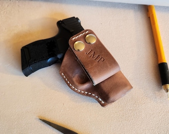 Leather IWB holster for SIG P365 with 1.5 Snap loop