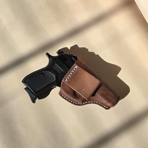 Bersa Thunder 380 leren digibordholster met stevige lus