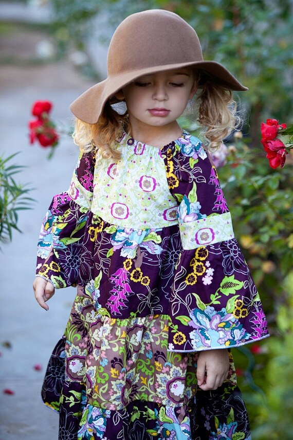 Items similar to CHILDREN -Extra Full Peasant DRESS - Art Gallery ...