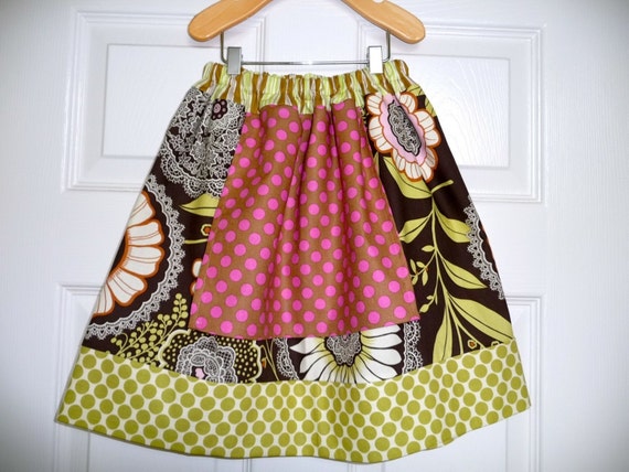 Items similar to CHILDREN -Alice in Wonderland Skirt - Amy Butler ...