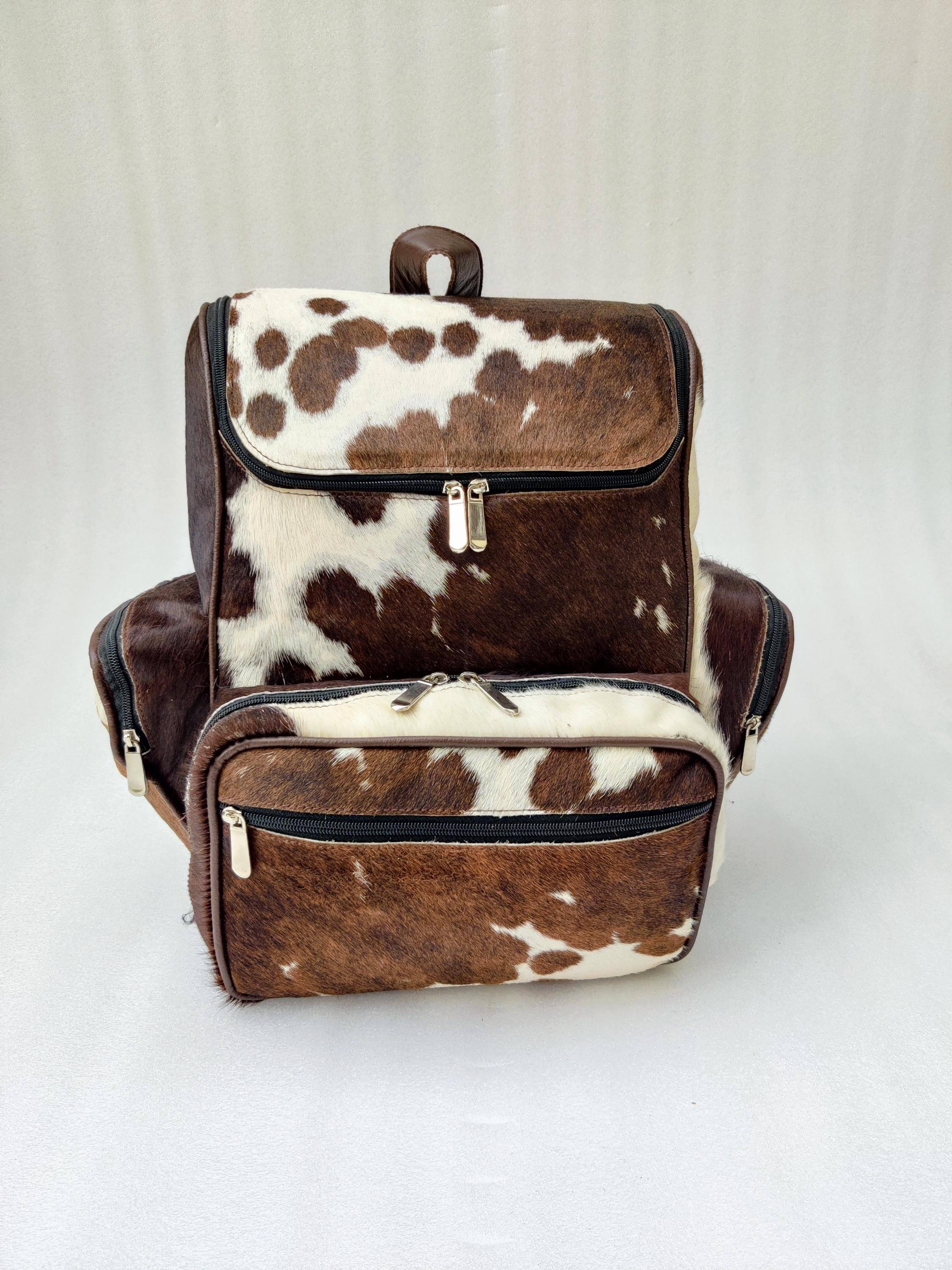 Tricolor Cowhide Backpack - Handmade Brazilian Leather  display picture 3
