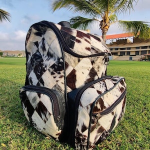Véritable sac à dos en peau de vache avec patchwork tricolore, sac de voyage, sac à couches, sac d'école, sac à bandoulière, sac à dos western, cadeau pour maman, enfant