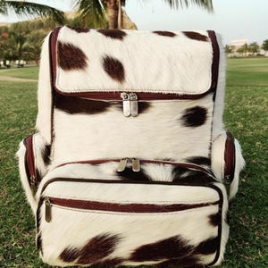 Sac à dos en cuir de vachette véritable noir et blanc, sac de voyage, sac à langer, sac d'école, sac à bandoulière, sac à dos western, cadeau pour maman, enfant