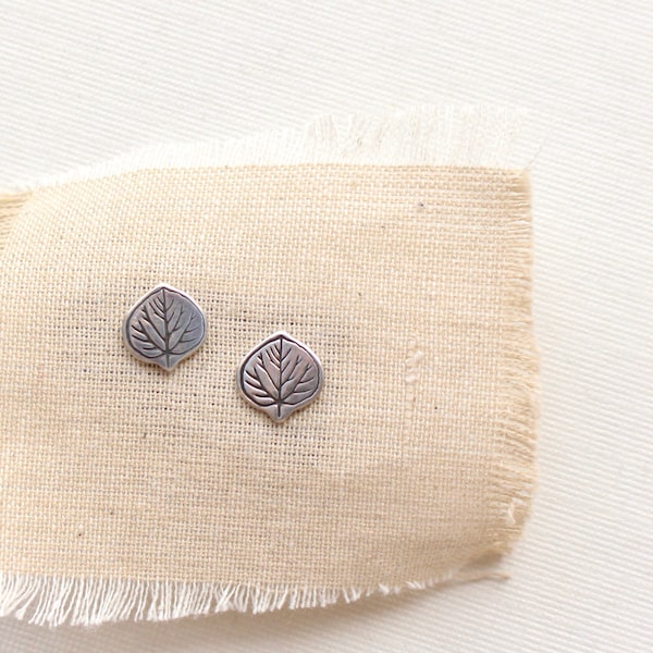 Aspen Leaf Silver Post Earrings, Sterling silver Colorado Aspen Stud Earrings, Leaf Earrings, Colorado Inspired Earrings, Lightweight