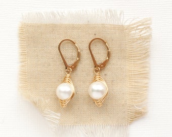 Perfect Pearl Gold Earrings, Elegant Simple Pearl Earrings, Gifts For Her, Classic Pearl Earrings