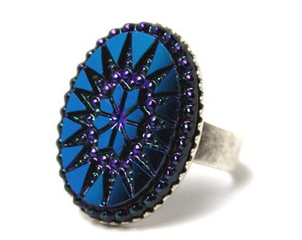 Victorian Glass Folk Art Ring Preciosa Jet Black Iridescent Iris Blue Scalloped Edge Fancy Sterling Silver Bezel Crown Glacier Violet