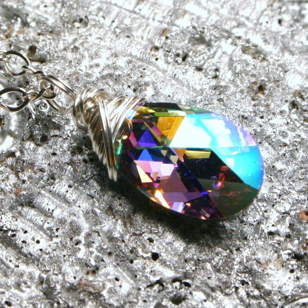 レインボーティアドロップクリスタルネックレス レアファット