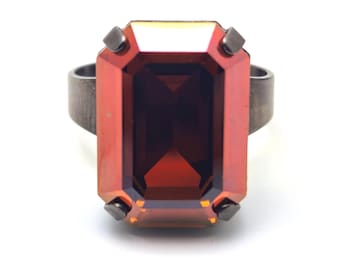 Austrian Crystal Cocktail Ring Dark Orange Brown Octagon Noir Black Gold Metallic Silver Amber Ginger Butterscotch Chocolate November