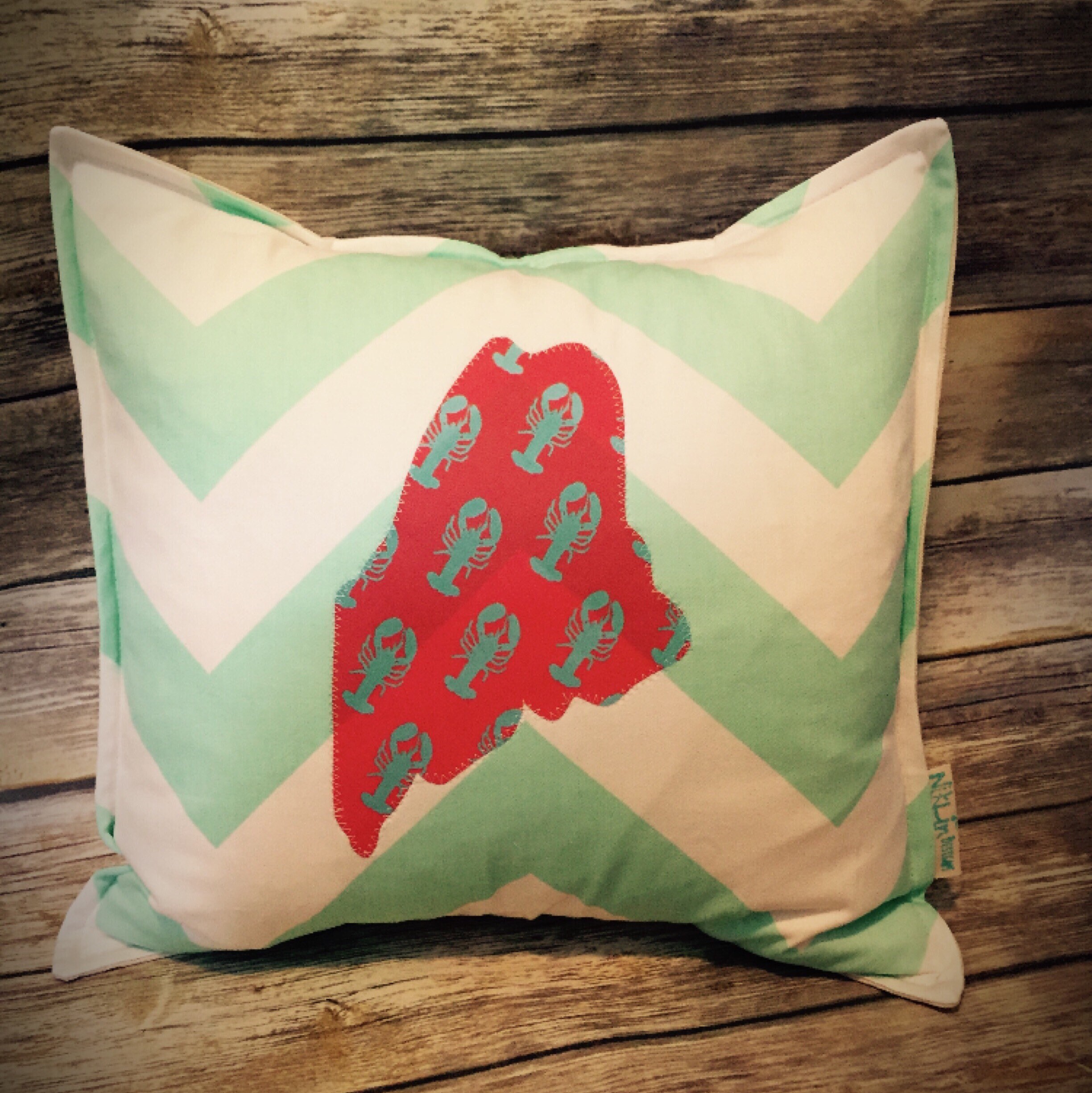 ME State of Maine Souvenir Throw Pillow Multicolor Whyitsme Design USA 18x18 ME State of Maine Souvenir Throw Pillow Multicolor Whyitsme Design USA 18x18