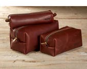 Personalized Leather Dopp Kit Groomsmen Gift | Monogram Leather Mens Toiletry Bag Wash Bag Travel Case | Gift for Husband Dad Grad Boyfriend