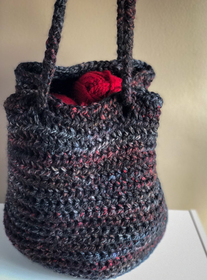 Extra Large Crochet Bucket Bag Tote Bag with Drawstring, Blackstone Cross Body Bag Black with Shades of Red and Gray, Oversized Project Tote image 10