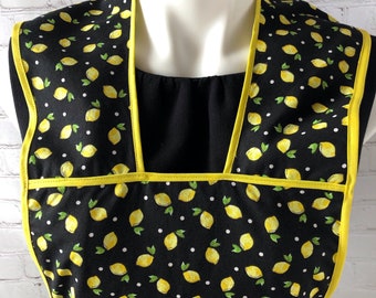 Lemon Apron, Vintage Style Apron, Black with Yellow Lemons, Black and Yellow Apron, Ladies Apron, Black Apron, Classic Kitchen Decor