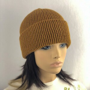 Cappello a cuffia lavorato a maglia in lana giallo senape dorato, cappello a doppia maglia, cappello invernale da donna dorato, bordo in maglia di lana immagine 7