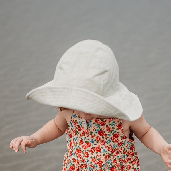 Natural Wide Brim Floppy Sun Hat for Beach Babies and Kids