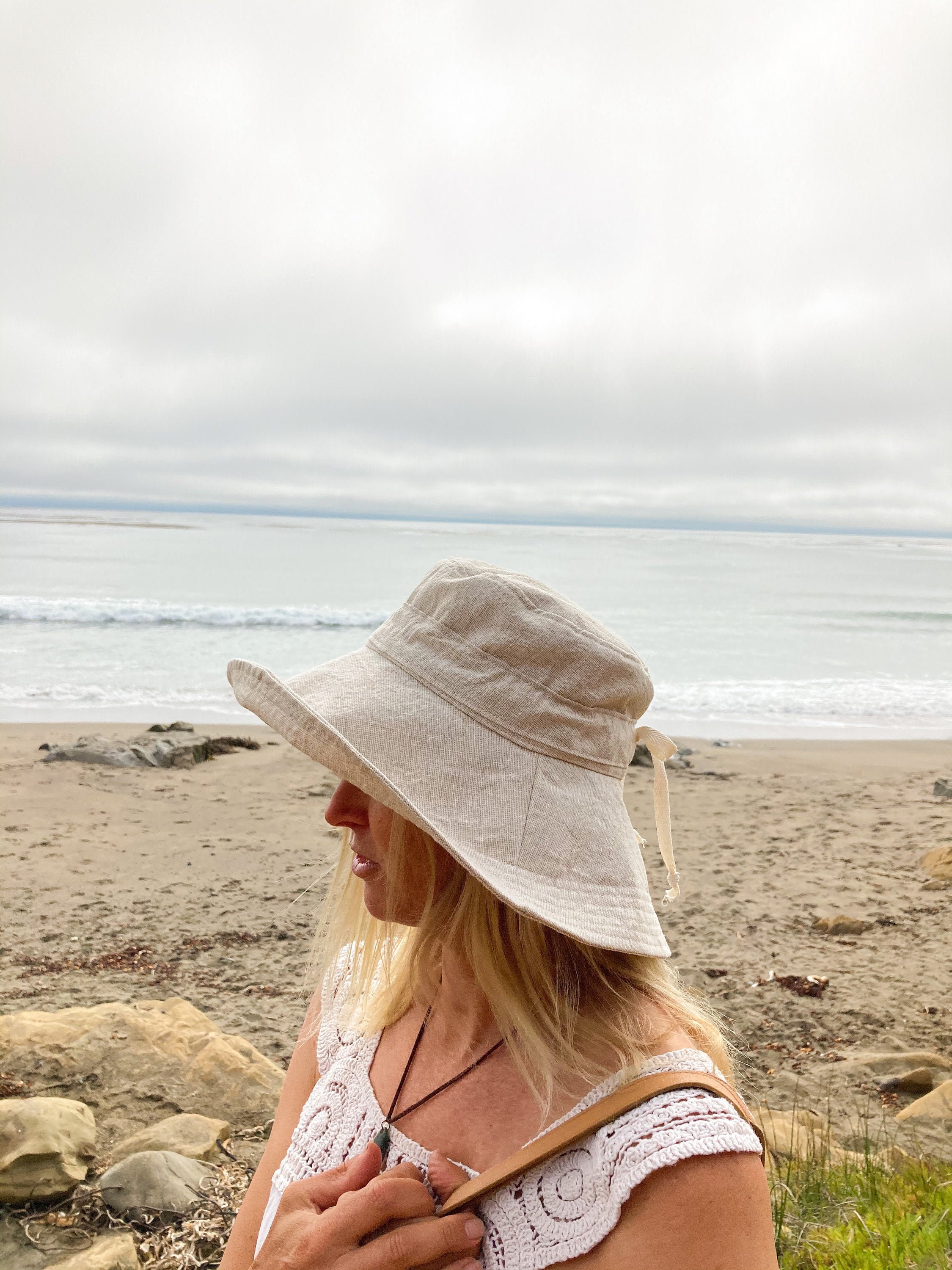 Sun Hat for Women in Neutral Beige Linen Fabric With Wide  display picture 1