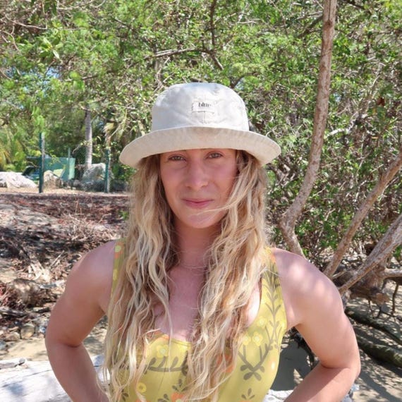 Linen Blend Bucket Hat: Beige Summer Travel Hat - Etsy Israel display picture 1