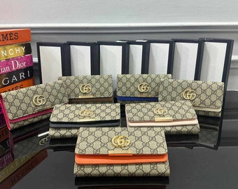 CLOTHES ACCESSORIES WALLET handbag