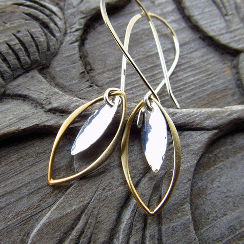Mixed Metal Circle Earrings main image 1