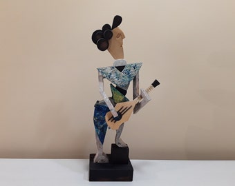 Songwriter Wood Sculpture. Original and contemporary work of art, ideal for any decoration. Geometric sculpture in wood. Unique design.