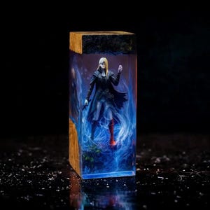 NEW Elden Ri.ng nightreign  Lamp, duchess Statue, wylder figure, Handmade Painting, Games Gift, duch.ess resin lamp, Halloween 2025