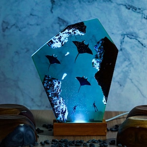 SALE 50% Ocean Manta Ray Resin Lamp – Handmade Deep Sea Diorama Night Light – Diver & Underwater Cave Scene, Gift for Ocean Lovers