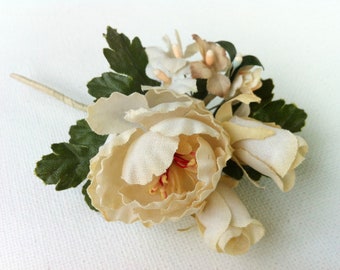 Vintage Ivory Rose Boutonniere, Cream Button Hole Flower, Groom Lapel Pin, Vintage Millinery Flowers, Flower Bouquet Pin, Wedding Prom
