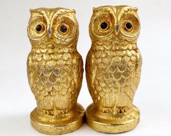 Vintage Gold Owl Salt and Pepper Shakers, Gilded Metal Owls, Hollywood Regency, Gift for Owl Lovers, Thanksgiving, Stocking Stuffer, 1970s