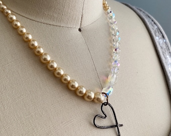 Vintage Faux Pearl & Crystal Heart Necklace, Romantic Valentine's Day Gift for Her, Love Jewelry, Girlfriend Gift, Mother's Day, Bestie