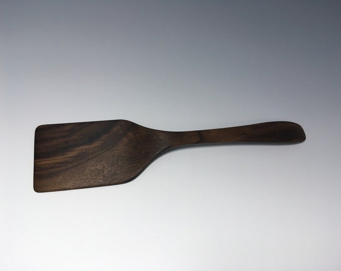Walnut flipping spatula