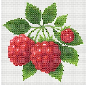Puede incluir: Diseño de punto de cruz de frambuesas rojas maduras con hojas verdes. La imagen muestra dos frambuesas grandes y una más pequeña, todas con un aspecto texturizado. Las hojas son de un verde vibrante, sobre un fondo blanco. El texto en la parte inferior dice: Design size: 130 x 136 stitches.