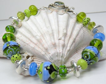 GENTLE Handmade Lampwork Bead Bracelet