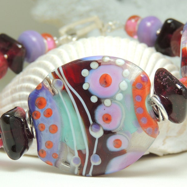 JANUARY LOVE Handmade Lampwork Bead Bracelet