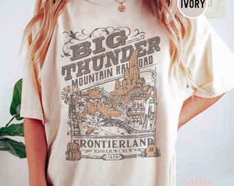 Koszulka Vintage Disney Mickey and Friends Big Thunder Mountain Railroad Comfort Colors, koszulka The Wildest Ride In The Wilderness, koszulka Disneyland