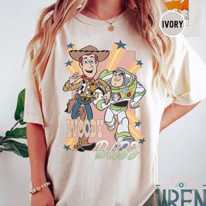 Toy Story Woody und Buzz Shirt, Disney Sie haben einen Freund in mir Shirt, Sheriff Woody Shirt, Buzz Lightjahre Shirt, Vintage Toy Story Shirt