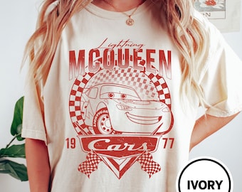 Retro Lightning Disney Cars Shirt, Licht McQueen Shirt, Auto Pixar Shirt, Disney Cars Land Shirt, Disneyland Trip Shirt, Disney Kinder Shirt