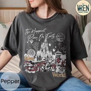 Maglietta Comfort Color Vintage Disney Castle, Maglietta Happiest Place On Earth, Maglietta Topolino e i suoi amici, Maglietta Walt DisneyWorld, Magliette Disney Family