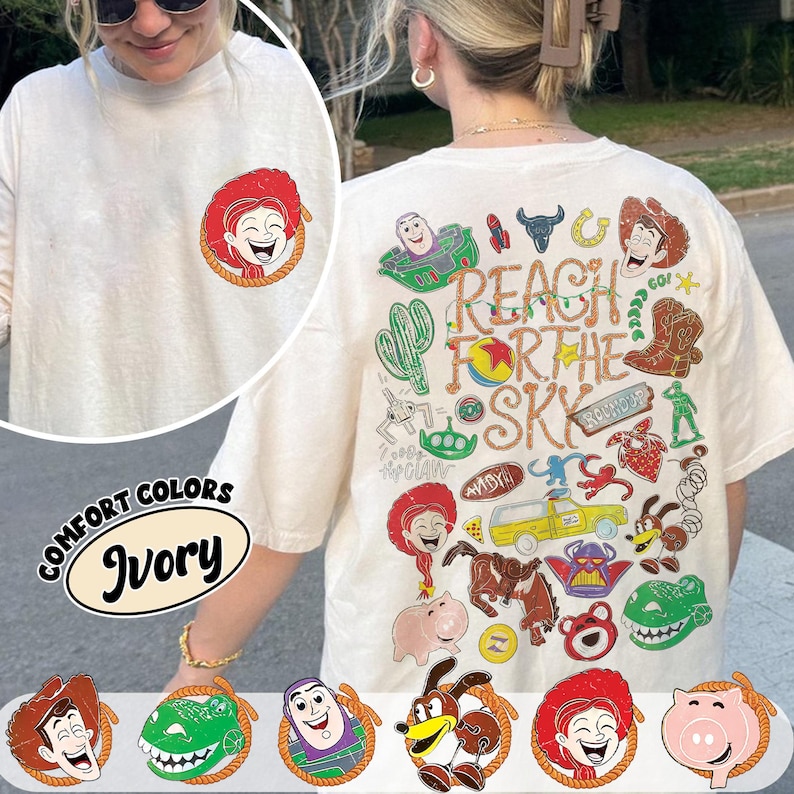 2-seitiges Vintage Comfort Farben, Vintage Tay Story, Toy Story 5 Shirt, TS, BTW Disneyland Familienurlaub 2026 Trip Tee, Disney Pixar Fest Bild 1