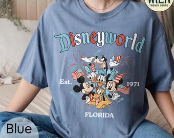 Camiseta retrô Disneyworld 4 de julho com cores confortáveis: Mickey e amigos