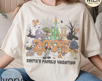 Personalisierte Disney Halloween Familie passende Shirts, Mickey und Freunde Halloween Shirt, Halloween Party 2025 T-Shirt, Disney Halloween Outfits