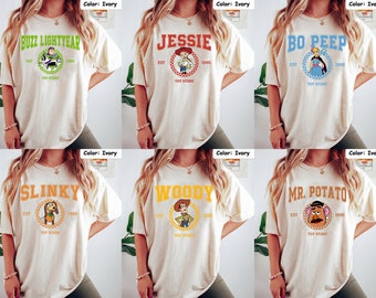 Camisa personalizada de personajes retro de Toy Story de Disney, Camisa Buzz Lightyear Woody Jessie, Camisa a juego de Disney, Familia Disney, Viaje de Disney 2024