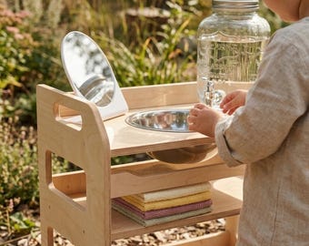 Lavabo in legno Montessori: postazione portatile per il lavaggio dei bambini, con vasca smaltata.