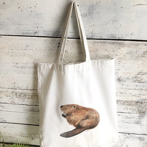Canadian Beaver reusable canvas market bag with art by Emma Pyle