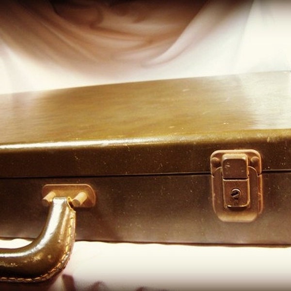 Vintage 1960s Briefcase